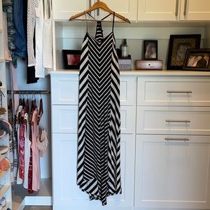 Jessica Simpson Maxi